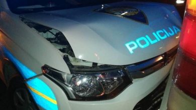 Photo of “Potjera u Sinju” – 26-godišnjak bez vozačke u BMW-u se dao u bijeg policiji, udario u službeno vozilo